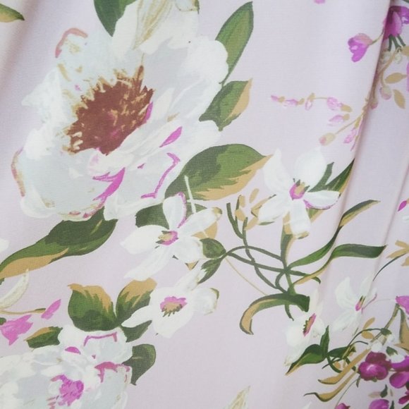 Liz Claiborne- Floral V-Neck Mid-calf length dress - Picture 4 of 8